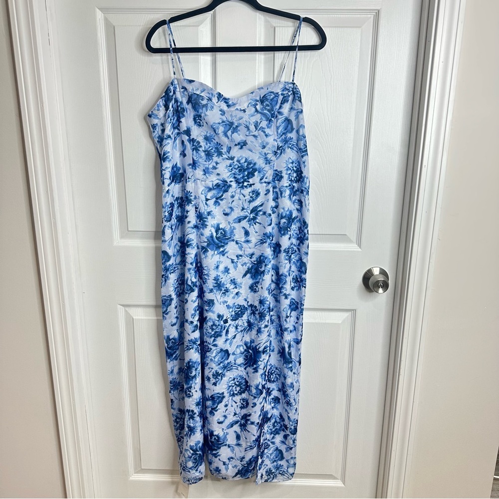 A&F Camille Midi Dress in periwinkle floral wedding guest - Picture 5 of 10